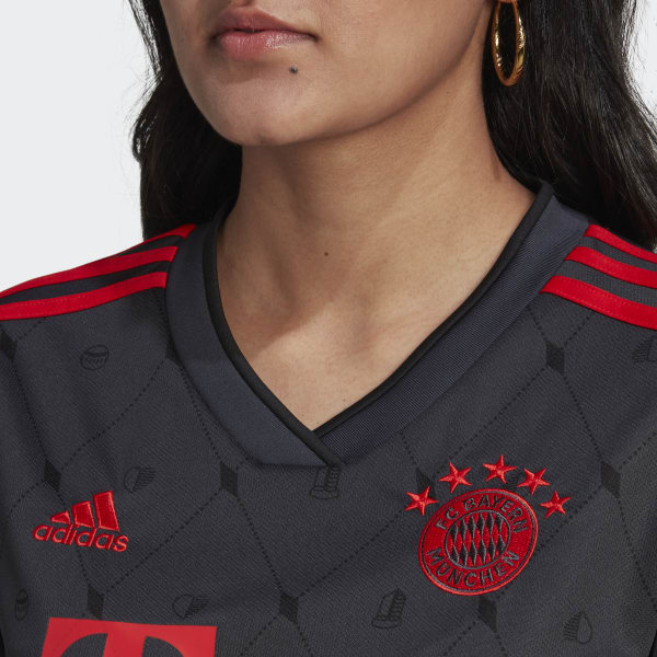 Gris Maillot Third FC Bayern 22/23