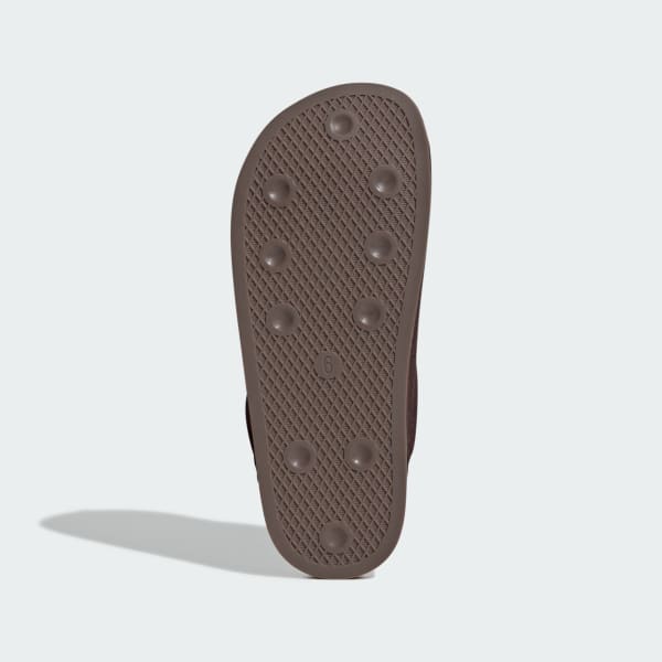 Brown Adimule 슬라이드