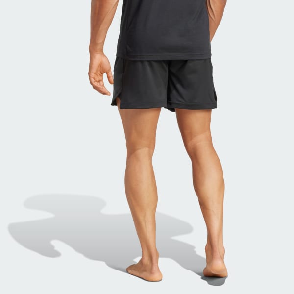 cerná Designed for Training Yoga Knit Shorts