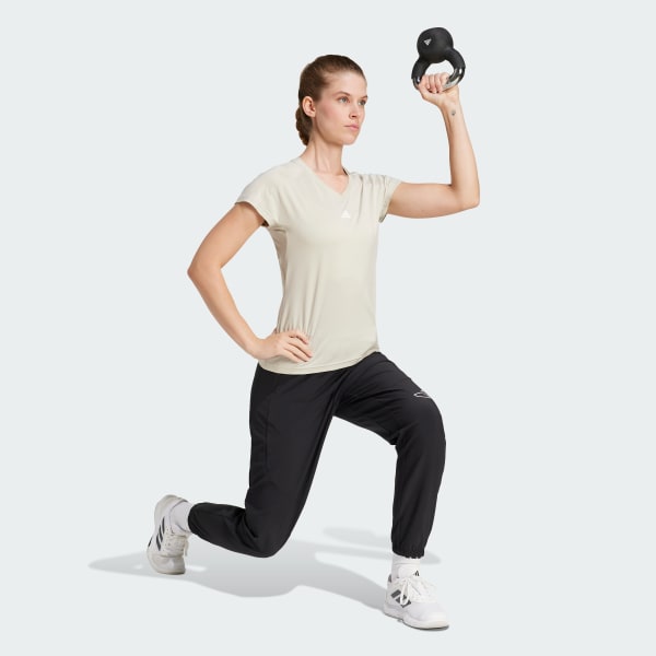 Beige AEROREADY Train Essentials Minimal Branding V-hals T-shirt