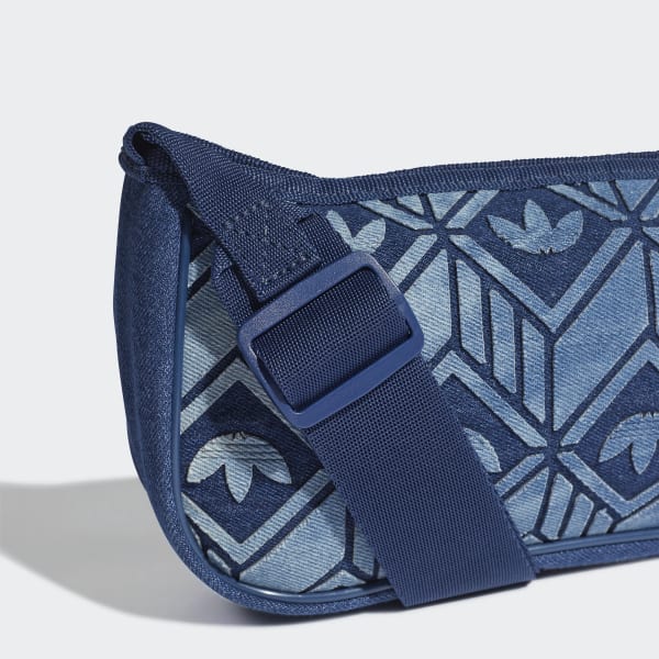 Adidas issey miyake pouch 2025