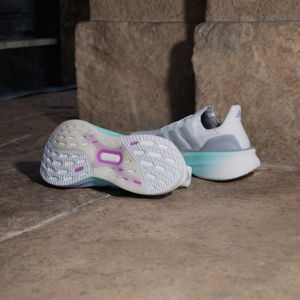 Hvid Ultraboost 5 sko