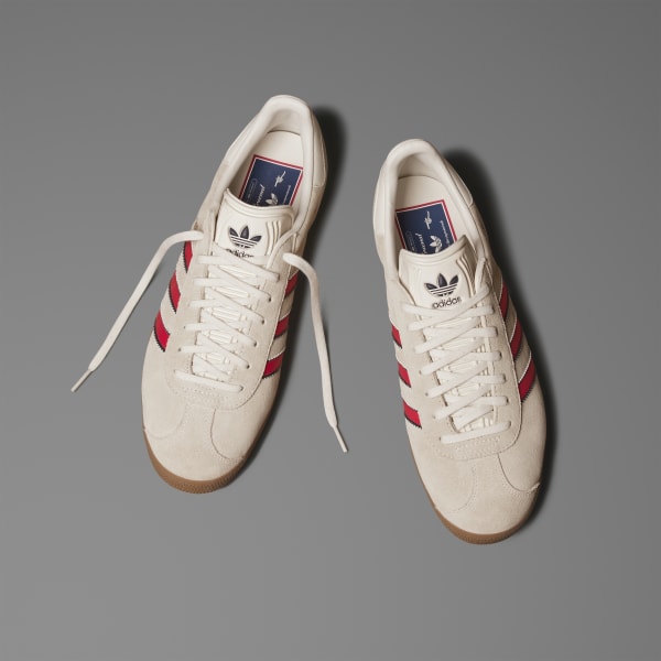 Weiss Gazelle FC Arsenal Terrace Icons Schuh