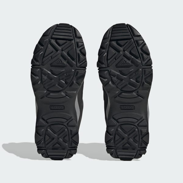 cierna Obuv Terrex Hyperhiker Mid Hiking