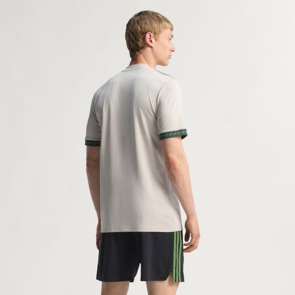 アディダス FCバイエルン 25/26 ヴィーズン ユニフォーム - ベージュ