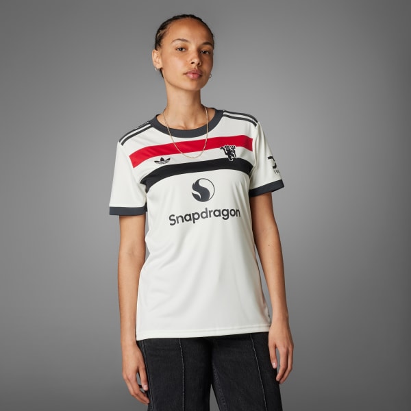 White jersey top