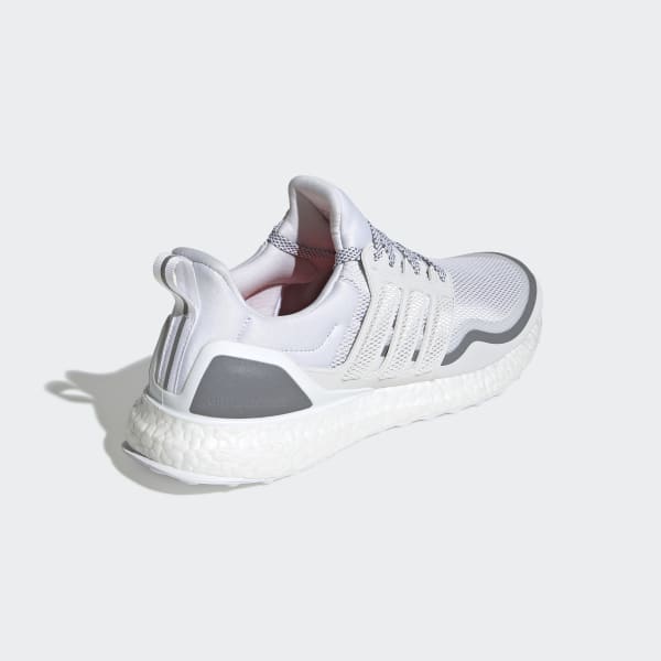 ultraboost reflective crystal white