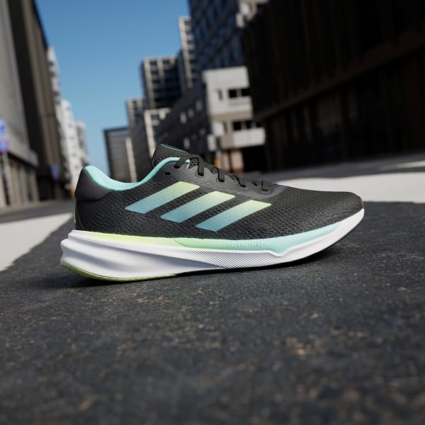 Black Supernova Stride Running Shoes