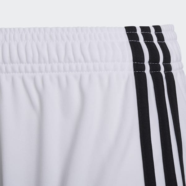 White Manchester United 22/23 Home Shorts