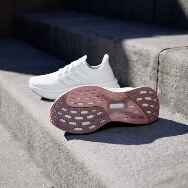 White Ultraboost 5 Women