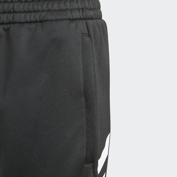 Schwarz XFG AEROREADY Primeblue Shorts