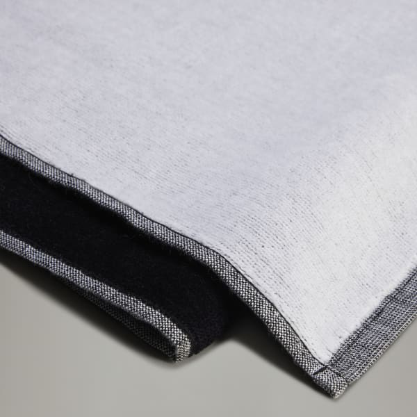 Svart Y-3 Beach Towel