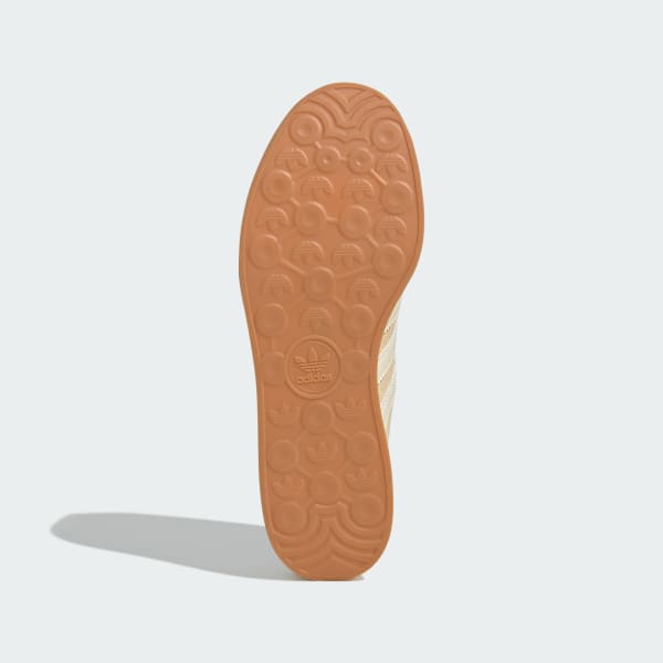 Beige Zapatillas Gazelle Stack