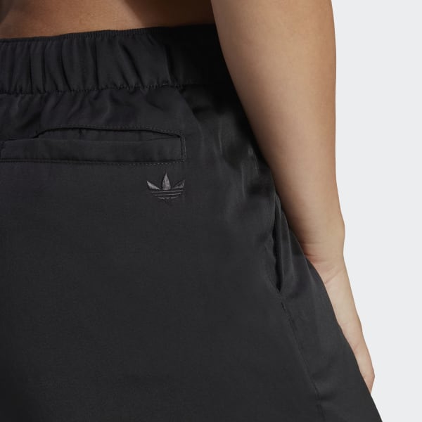 Zwart Premium Essentials Satin Broek