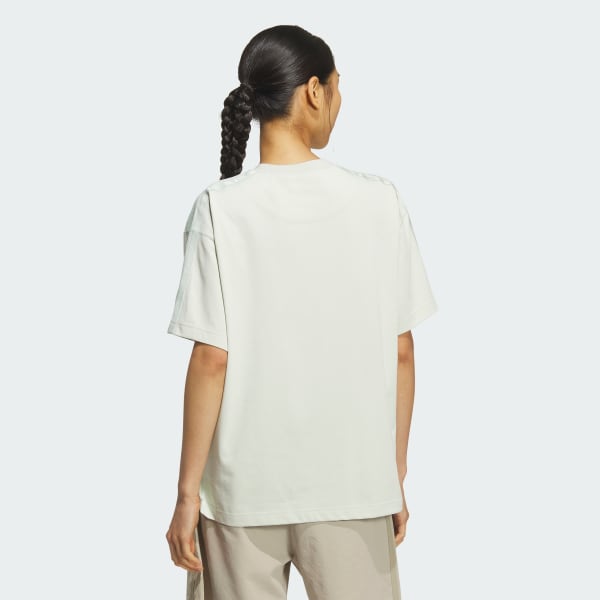 グリーン エッセンシャルズ プラス スリーストライプス ルーズフィット半袖Tシャツ