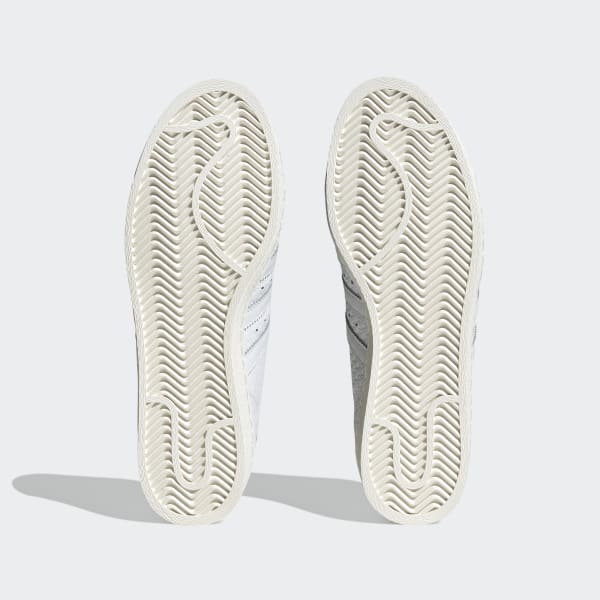 Blanc Chaussure Superstar 82