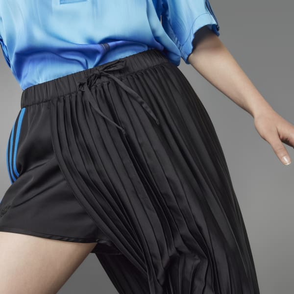 Black Blue Version Pleated Asymmetric Skirt WR662