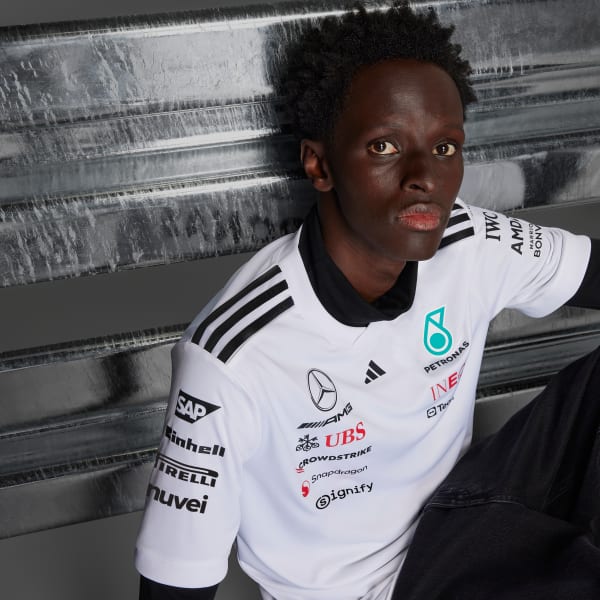 Hvit MERCEDES - AMG PETRONAS FORMULA ONE TEAM DRIVER TRØYE