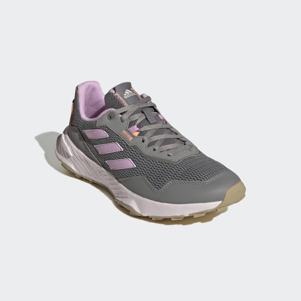 adidas Tenis de Trail Running Tracefinder - Gris | adidas Colombia