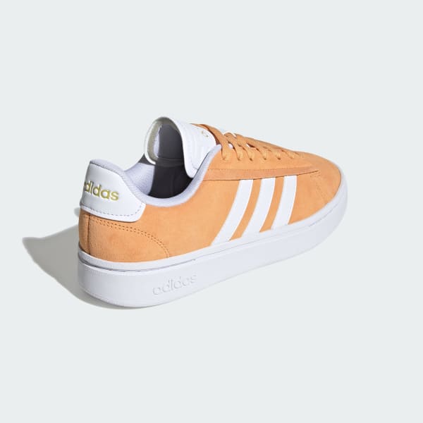 Aq1071 adidas hot sale