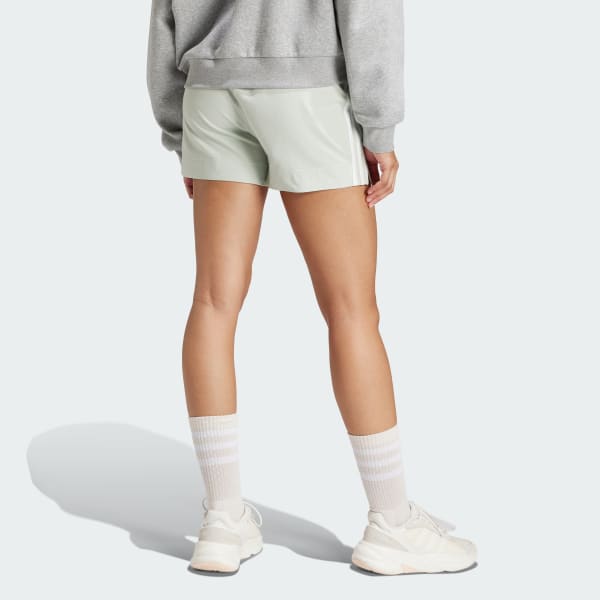 Groen Essentials Slim 3-Stripes Short