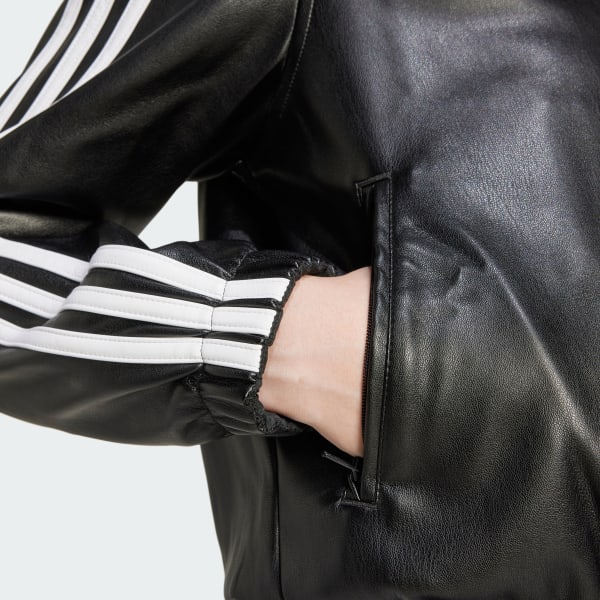 adidas（アディダス）の「ファイヤーバード プレザー トラック