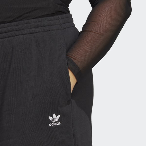 Svart Adicolor Essentials French Terry Shorts (Plus Size)