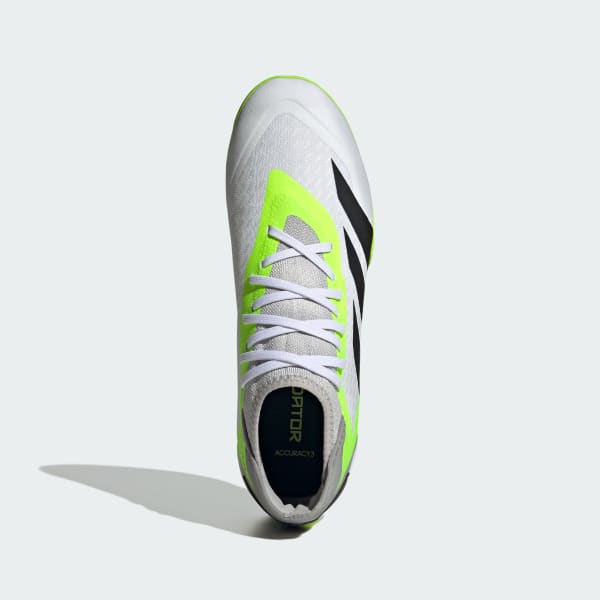 Weiss Predator Accuracy.3 IN Fußballschuh