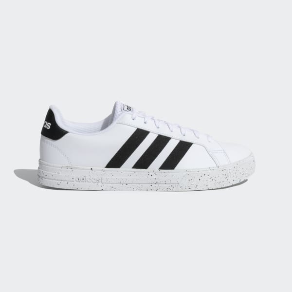 White STREET STUNNER M