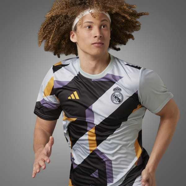 Real madrid hotsell pre match jacket