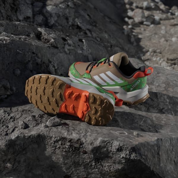 Brun adidas Minecraft Terrex AX4R Hiking Sko