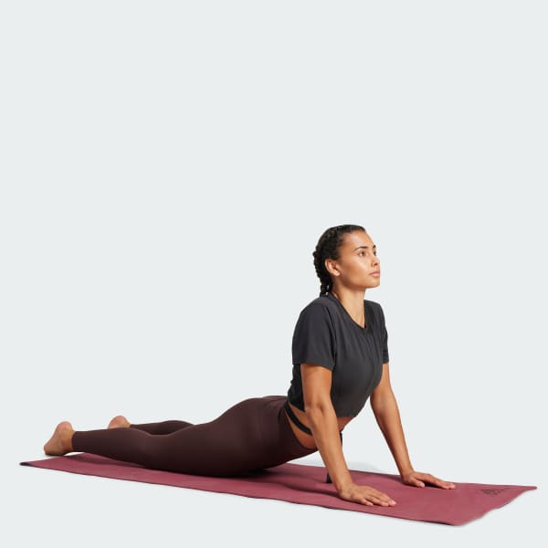 สีดำ เสื้อยืดโยคะ