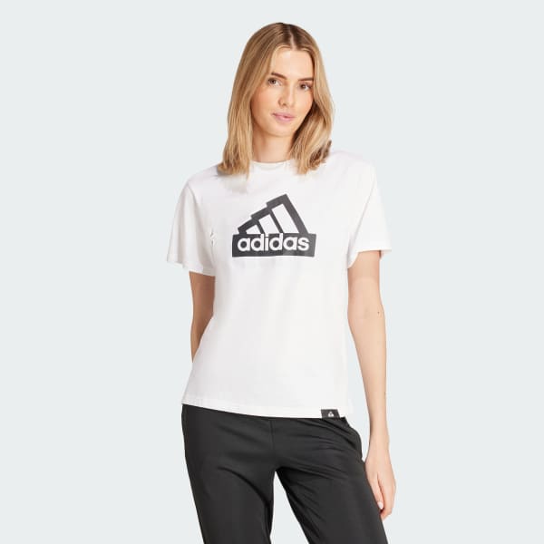 สีขาว เสื้อยืดพิมพ์ลาย Modern Essentials