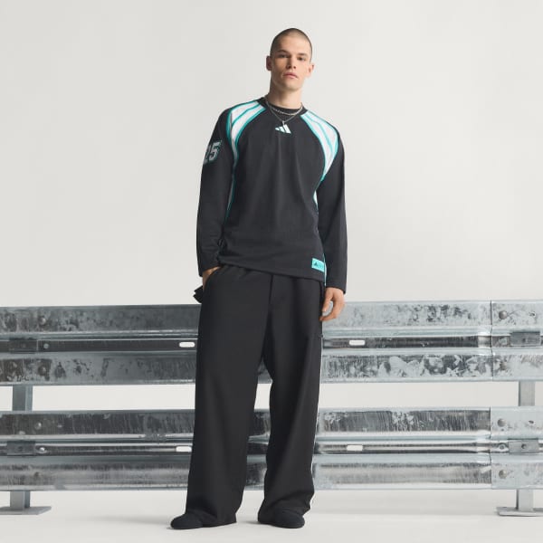 cerná TRIČKO MERCEDES - AMG PETRONAS FORMULA ONE TEAM LAS VEGAS LONGSLEEVE.