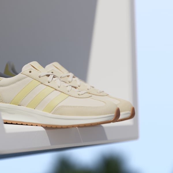 Run 70s 2.0 Shoes