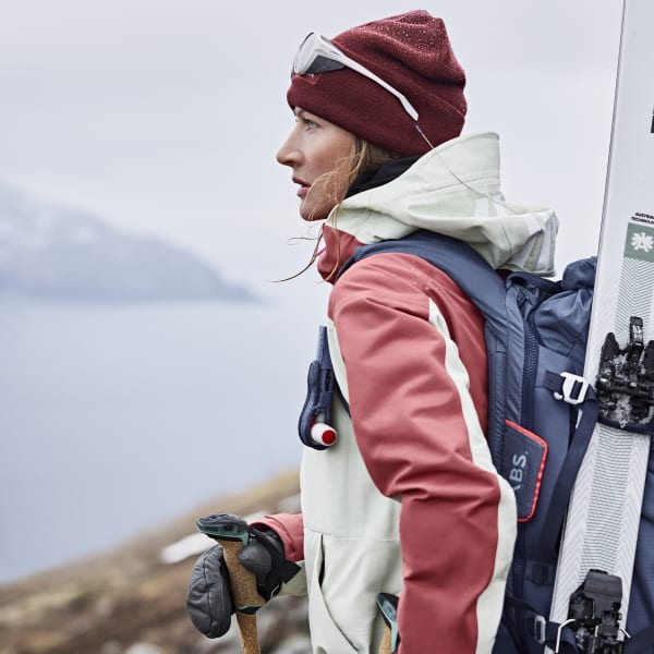Rod ROAM FREE WITH THE 3L POST-CONSUMER NYLON JACKET TG329