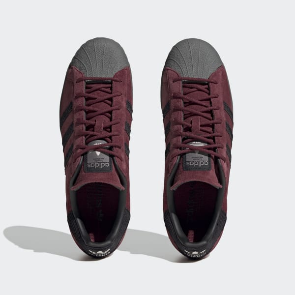 Burgundy 슈퍼스타