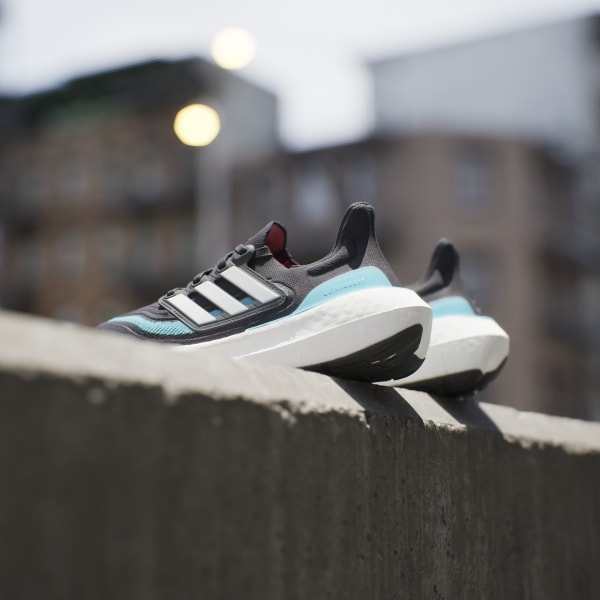 Adidas ultra on sale boost Cyan enfant