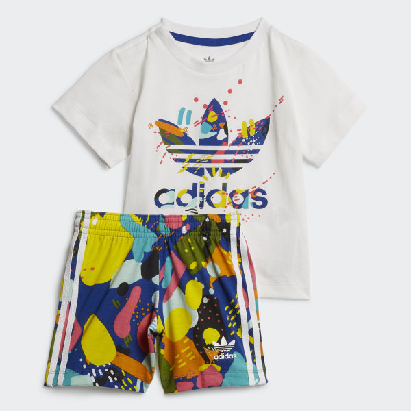 mens adidas t shirt and shorts set