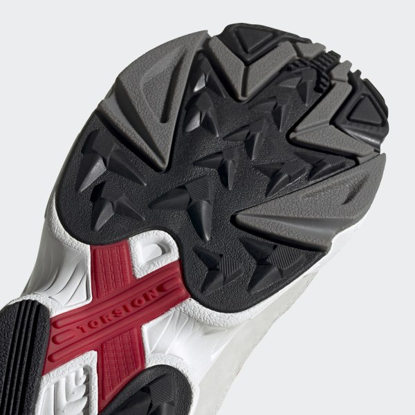 scarpe adidas yung metallic