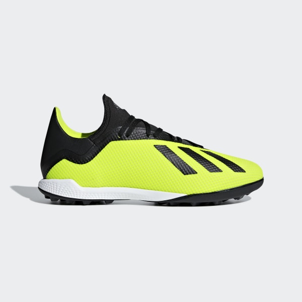 tango 18.3 adidas