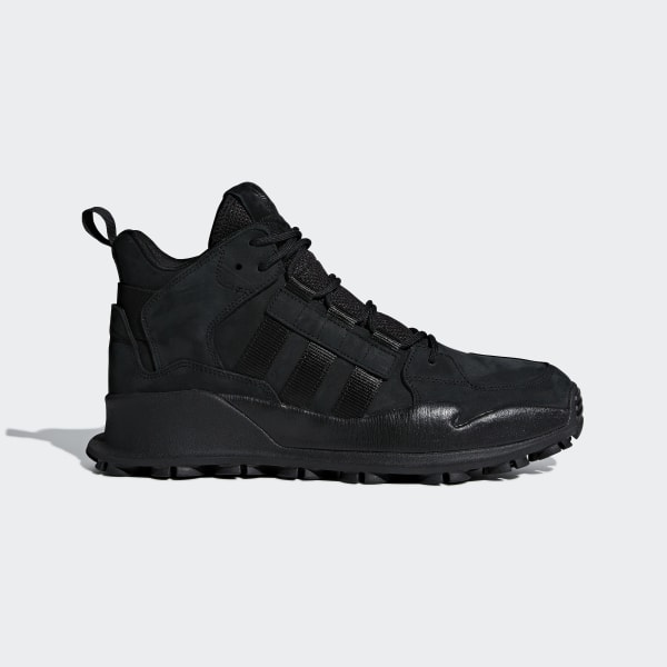 b28054 adidas