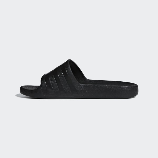 Ciabatte Adilette Aqua - Nero adidas | adidas Italia Ciabatte Adilette Aqua - Nero adidas | adidas Italia