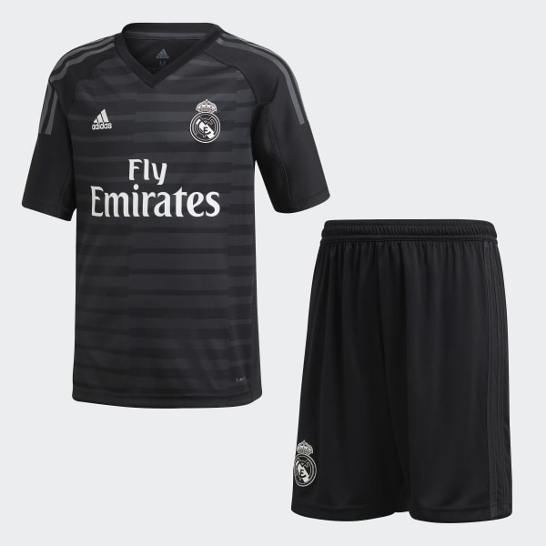 black adidas goalkeeper jersey