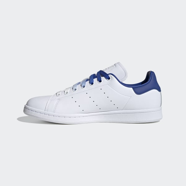 stan smith tennis shoes