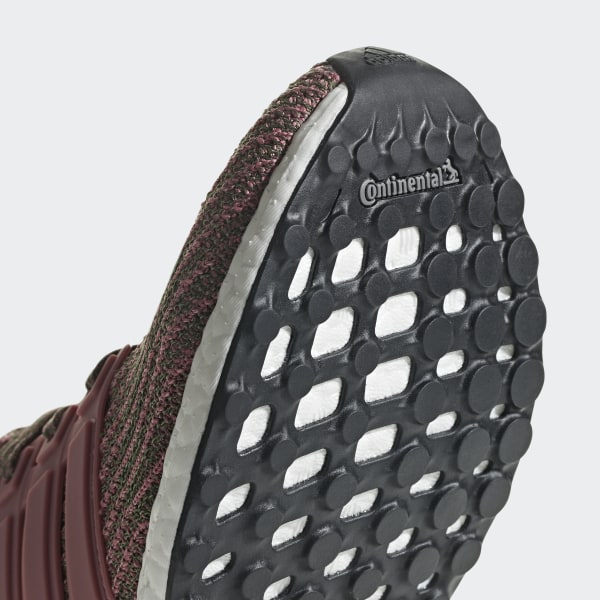 maroon slip on shoes