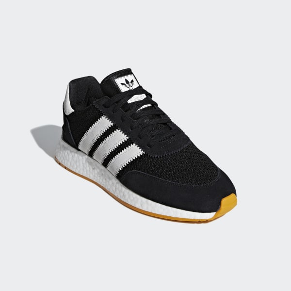 d97213 adidas