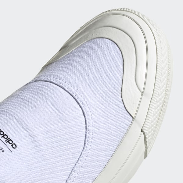 slip on blanc