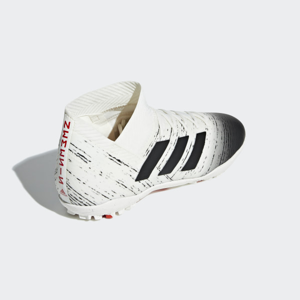 nemeziz blancos con azul