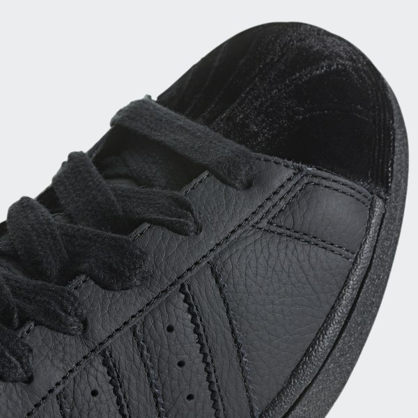 superstar w cg6011